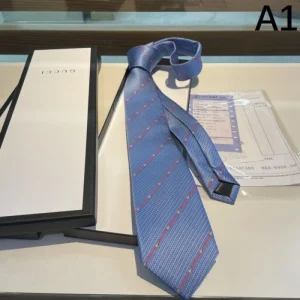 2026 さりげないおしゃれを楽しめ GUCCI グッチ ネクタイ 商品画像 1