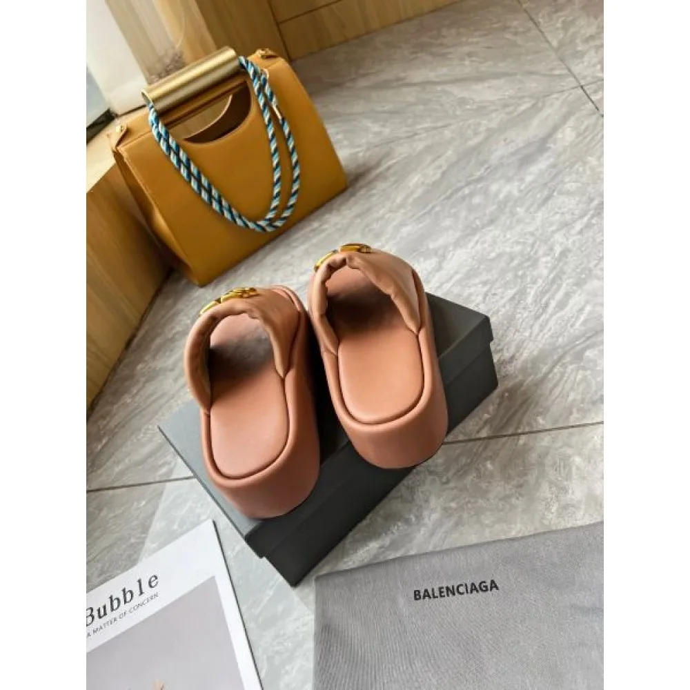 2026 根強い人気定番商品 BALENCIAGA バレンシアガ レディーススリッパ 商品画像 8