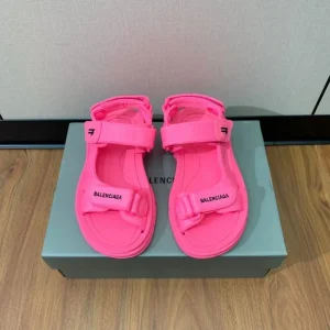 2026 存在感絶大スタイル BALENCIAGA バレンシアガ レディースサンダル 商品画像 1