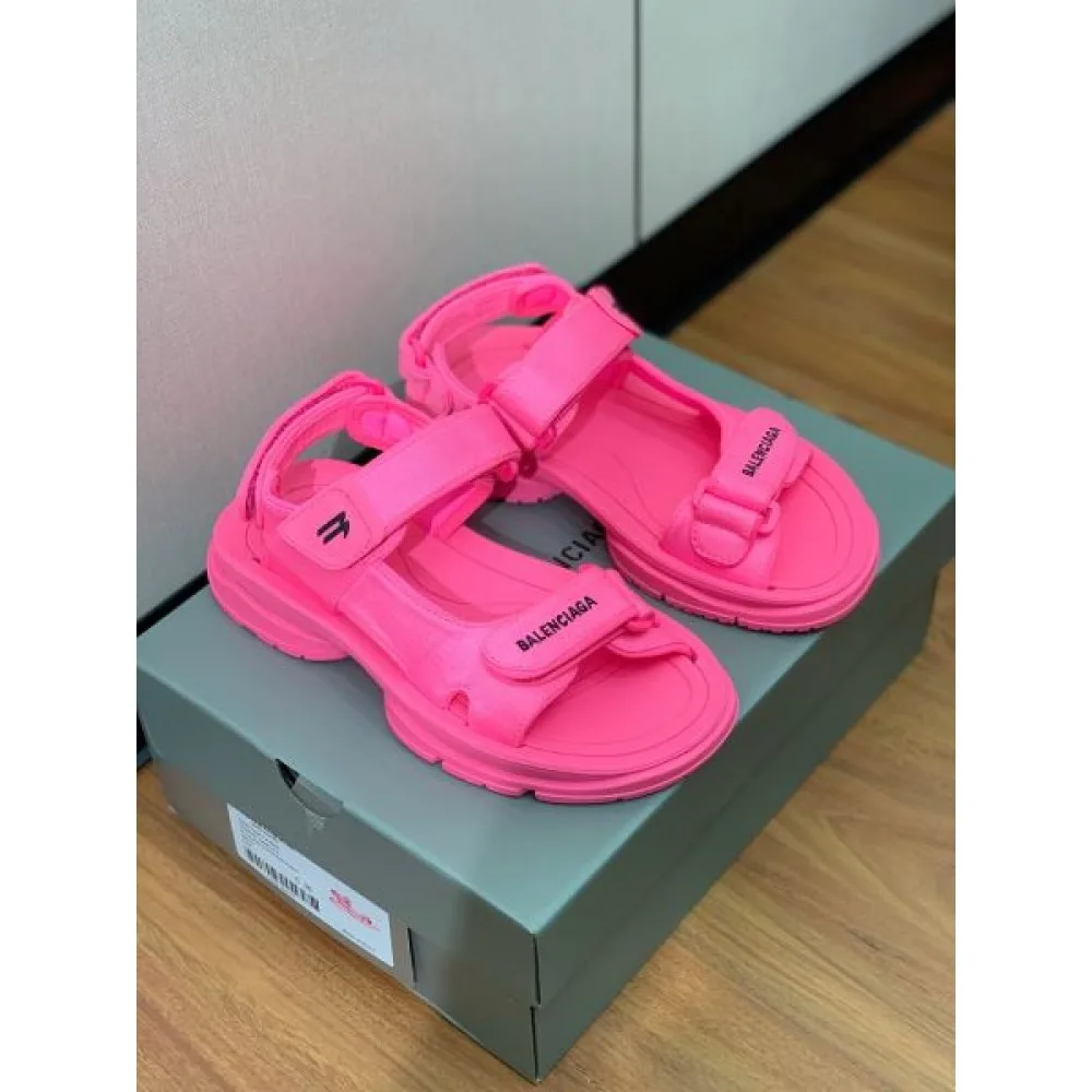 2026 存在感絶大スタイル BALENCIAGA バレンシアガ レディースサンダル 商品画像 2