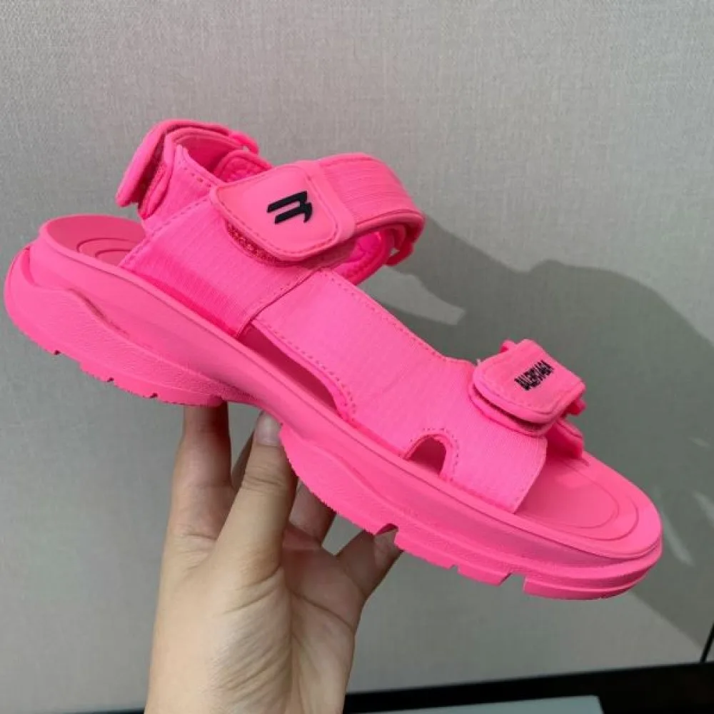 2026 存在感絶大スタイル BALENCIAGA バレンシアガ レディースサンダル 商品画像 5
