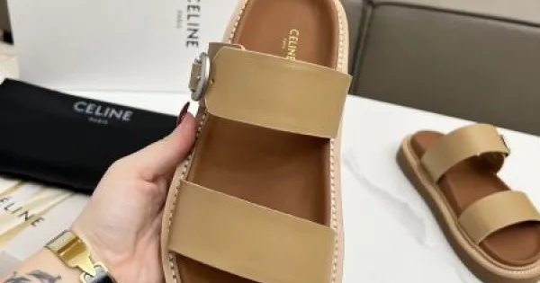 2026 海外の顧客限定先行セール CELINE セリーヌ レディーススリッパ 商品画像 11