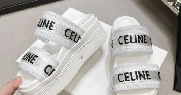 2026 最新シーズンがやってきた CELINE セリーヌ レディーススリッパ 商品画像 11