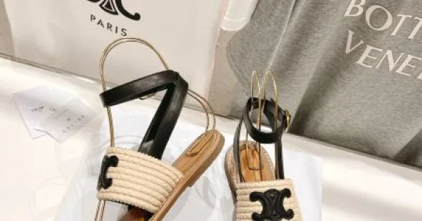 2026 夏の定番スタイルをアップ CELINE セリーヌ レディースサンダル 商品画像 11