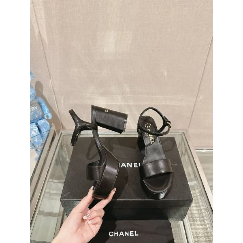 2026 ゆったり感のあるアイテム CHANEL シャネル レディースサンダル 商品画像 2