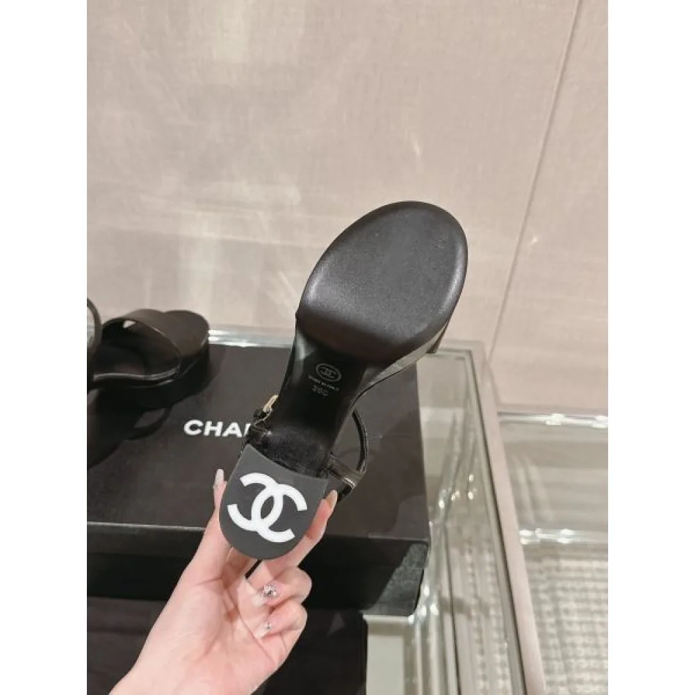 2026 ゆったり感のあるアイテム CHANEL シャネル レディースサンダル 商品画像 9