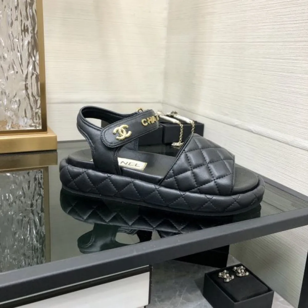 2026 上品なカジュアルコーデに CHANEL シャネル レディースサンダル 商品画像 6