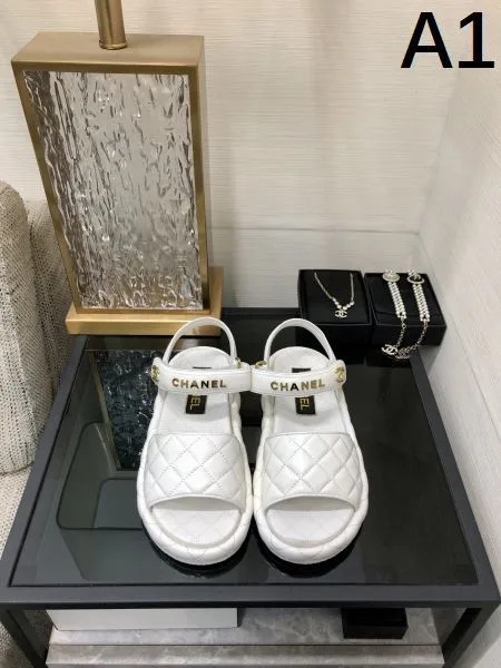 2026 上品なカジュアルコーデに CHANEL シャネル レディースサンダル 商品画像 10