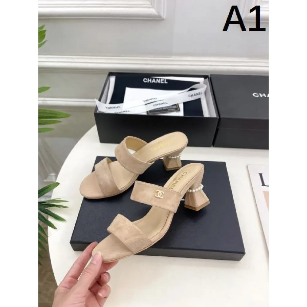 2026 今季は色を使った注目新品 CHANEL シャネル レディーススリッパ 商品画像 1