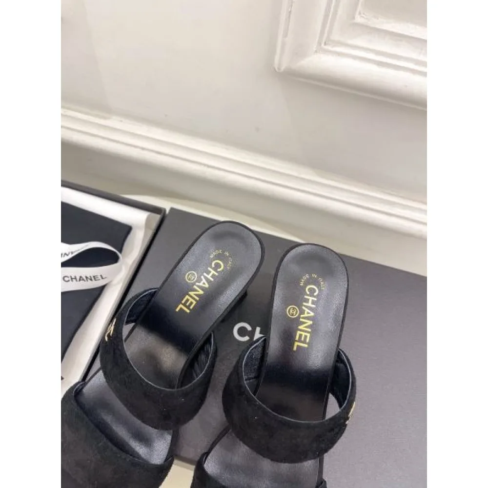 2026 今季は色を使った注目新品 CHANEL シャネル レディーススリッパ 商品画像 8