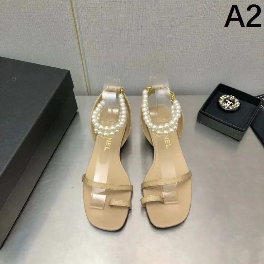 2026 春先や夏にぴったりの新作 CHANEL シャネル レディースサンダル 商品画像 2