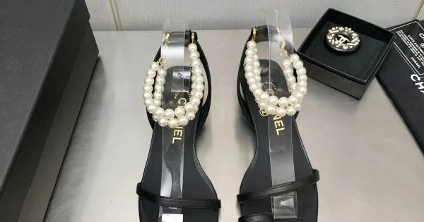 2026 春先や夏にぴったりの新作 CHANEL シャネル レディースサンダル 商品画像 11