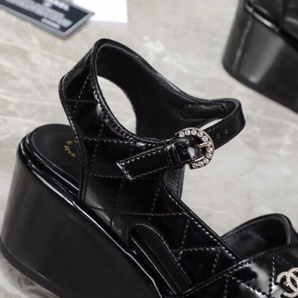 2026 カジュアルな雰囲気があり CHANEL シャネル レディースサンダル 商品画像 8