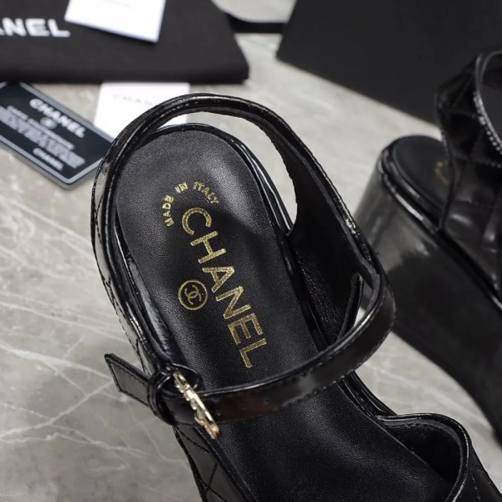 2026 カジュアルな雰囲気があり CHANEL シャネル レディースサンダル 商品画像 9