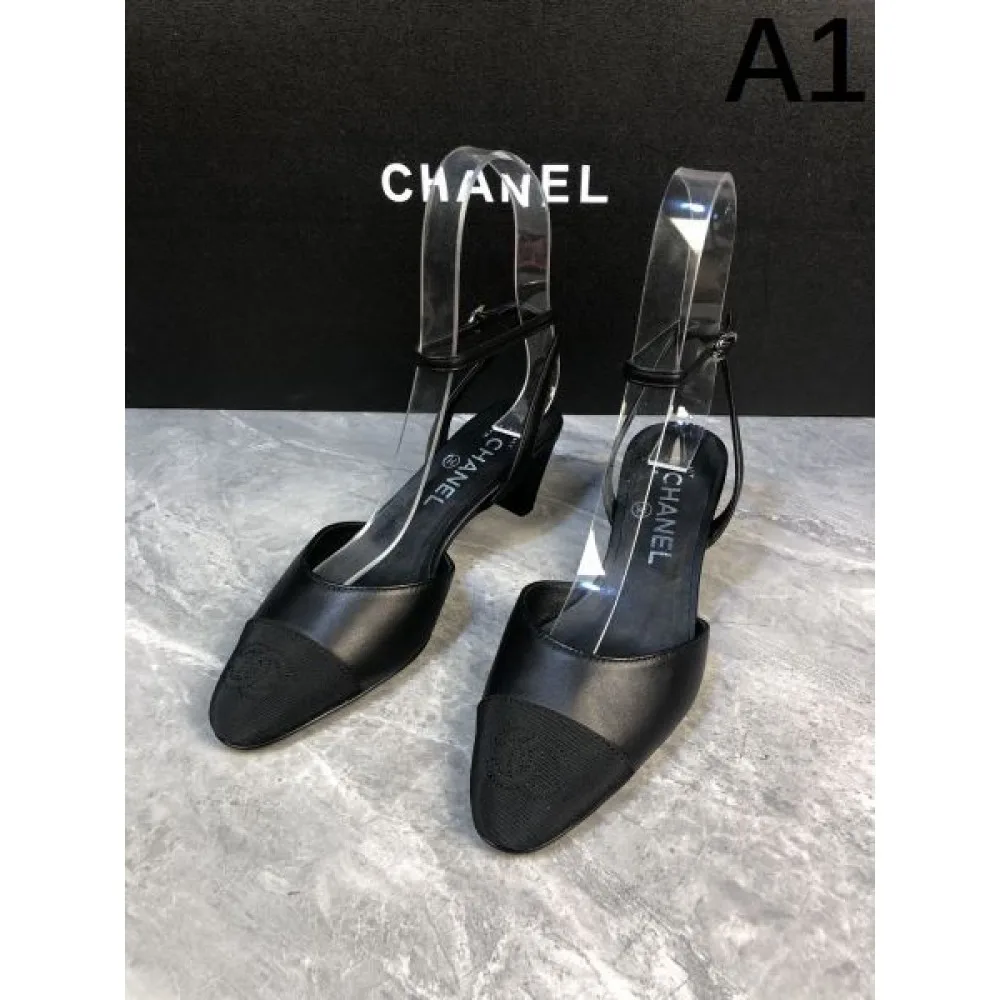 2026 レトロな雰囲気が漂う CHANEL シャネル レディースサンダル 商品画像 1