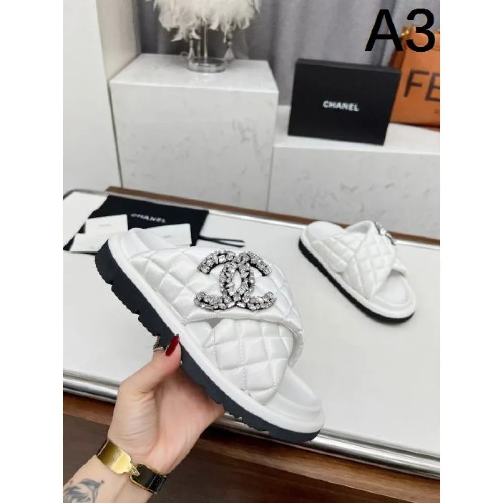 2026 奇跡のセール特価! CHANEL シャネル レディースサンダル 商品画像 3