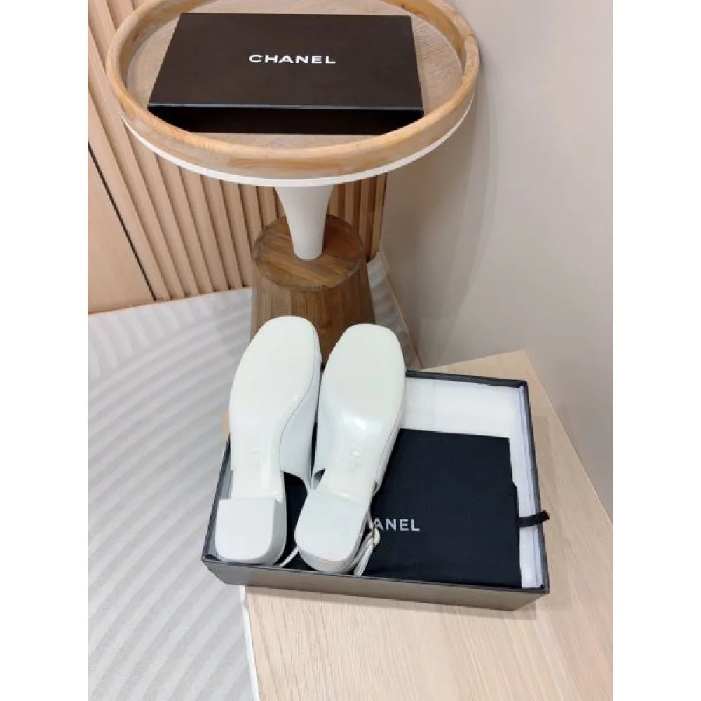 2026 流行の注目ブランド CHANEL シャネル レディースサンダル 商品画像 9