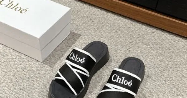 2026 キレイ色チェック春夏 CHLOE クロエ レディースサンダル 商品画像 11