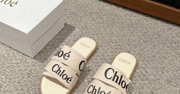 2026 新品は継続して大人気 CHLOE クロエ レディースサンダル 商品画像 12