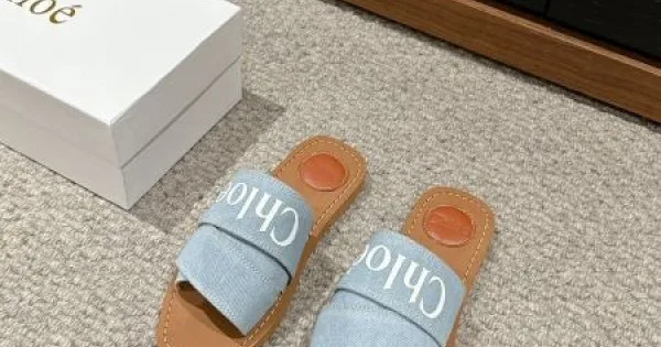 2026 おしゃれに着こなせる CHLOE クロエ レディースサンダル 商品画像 11