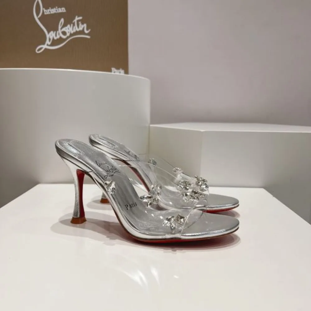 2026 確保済み CHRISTIAN LOUBOUTIN クリスチャンルブタン レディースサンダル 商品画像 5