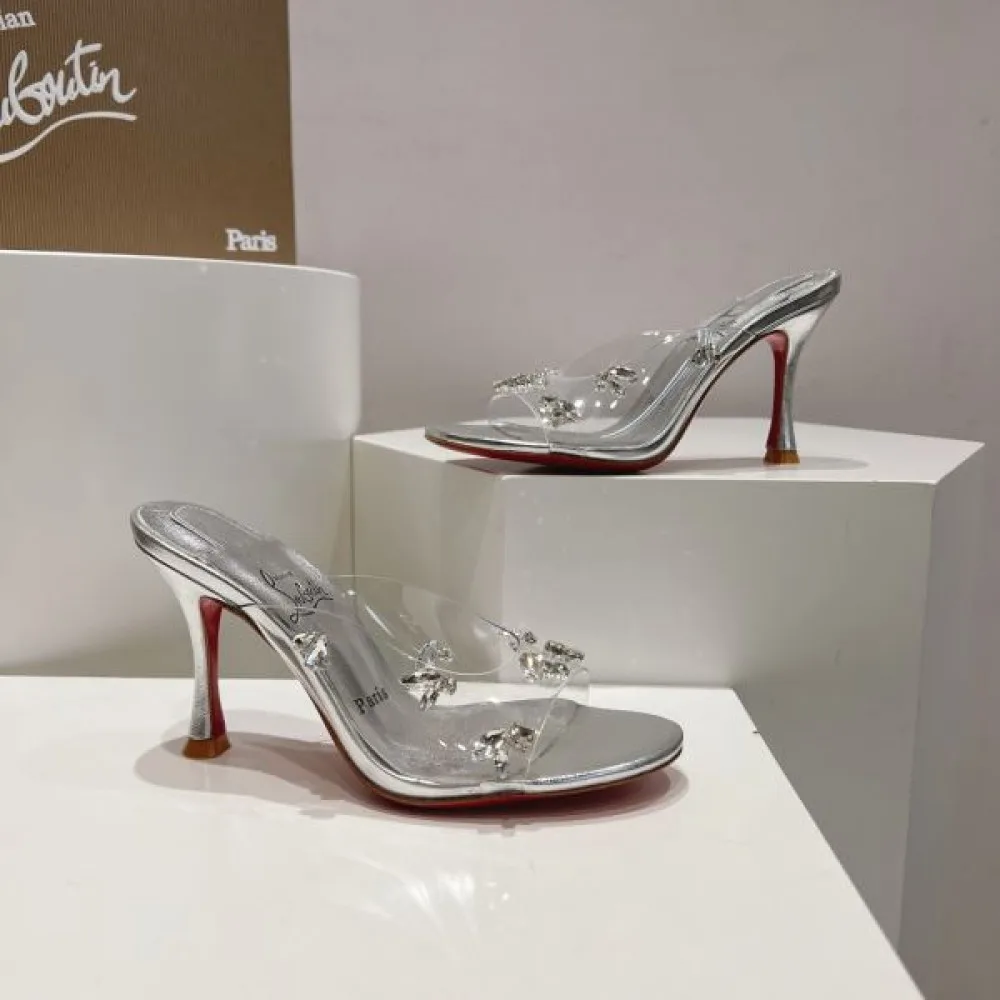 2026 確保済み CHRISTIAN LOUBOUTIN クリスチャンルブタン レディースサンダル 商品画像 6