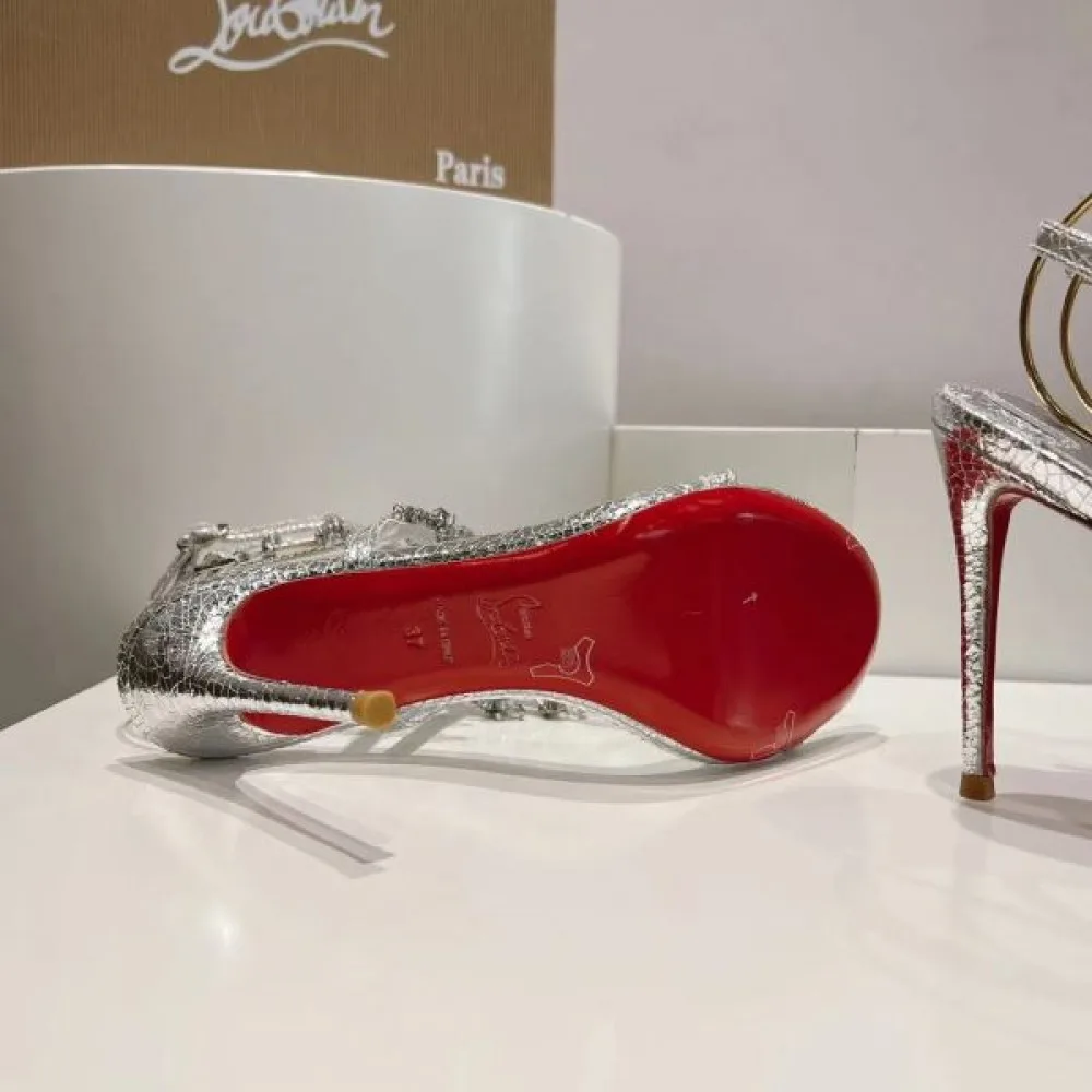 2026 大変お得 CHRISTIAN LOUBOUTIN クリスチャンルブタン レディースサンダル 商品画像 9