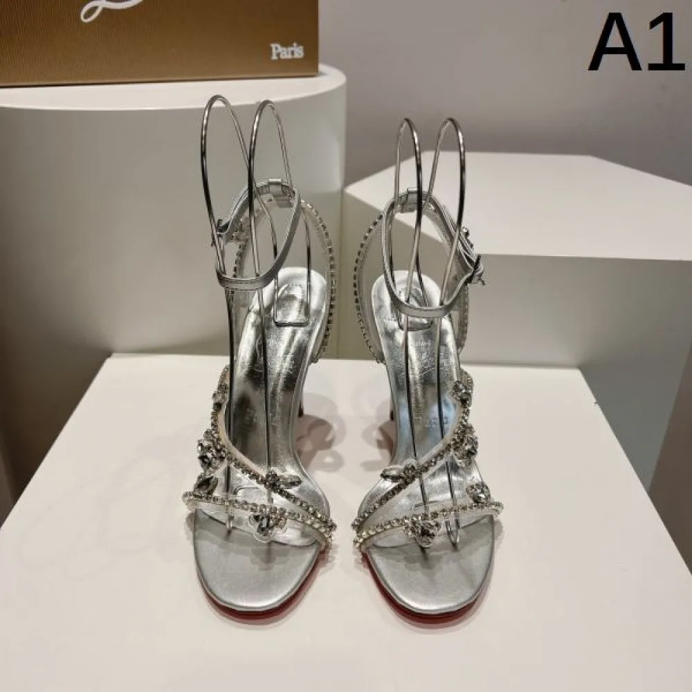 2026 期間限定 CHRISTIAN LOUBOUTIN クリスチャンルブタン レディースサンダル 商品画像 1