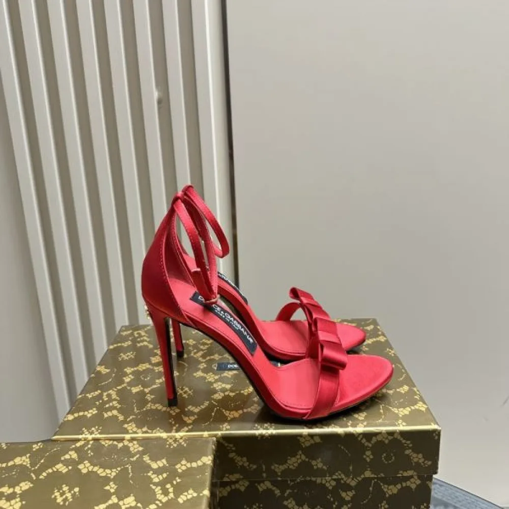 2026 魅力的な美品 DOLCE&GABBANA ドルチェ&ガッバーナ レディースサンダル 商品画像 4
