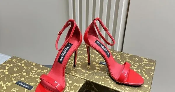 2026 流行アイテム DOLCE&GABBANA ドルチェ&ガッバーナ レディースサンダル 商品画像 11