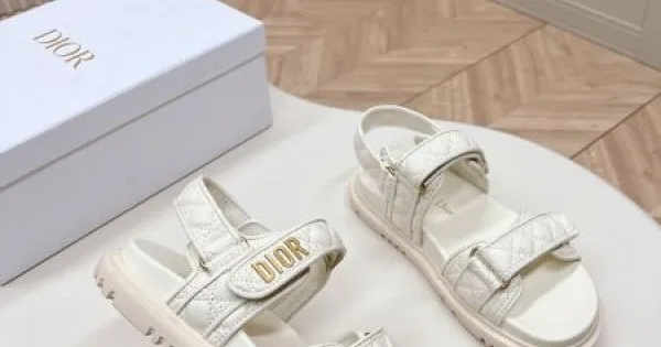 2026 春物新作大人スタイリッシュ DIOR ディオール レディースサンダル 商品画像 11