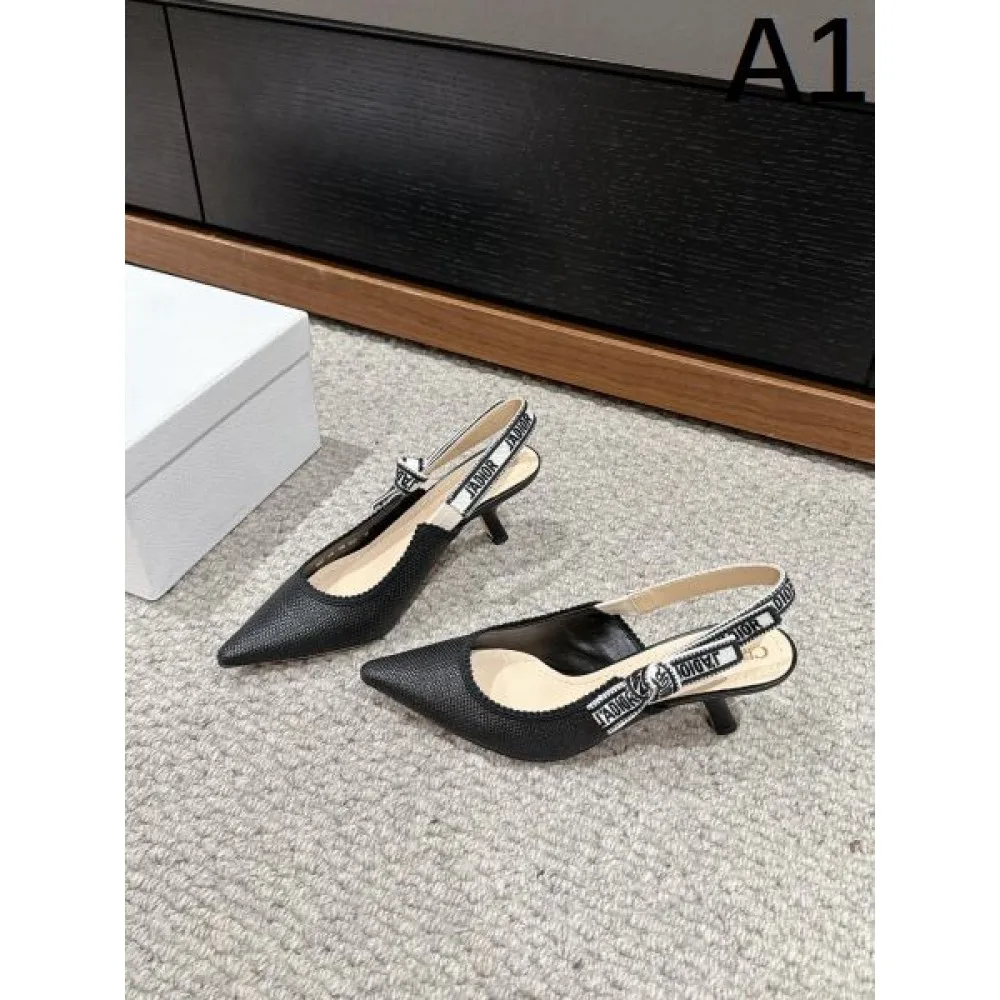 2026 ファッションブランド DIOR ディオール レディースサンダル 商品画像 1