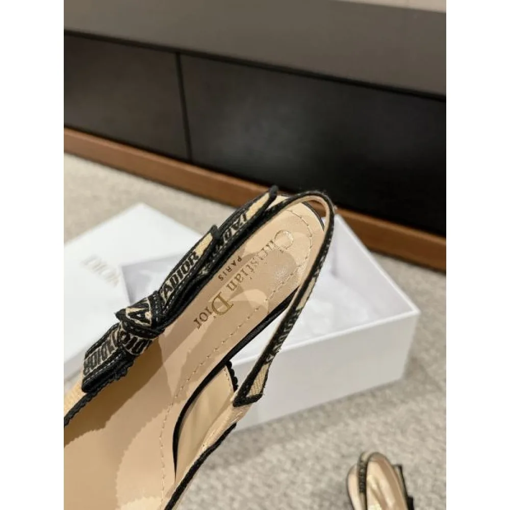 2026 ファッションブランド DIOR ディオール レディースサンダル 商品画像 7