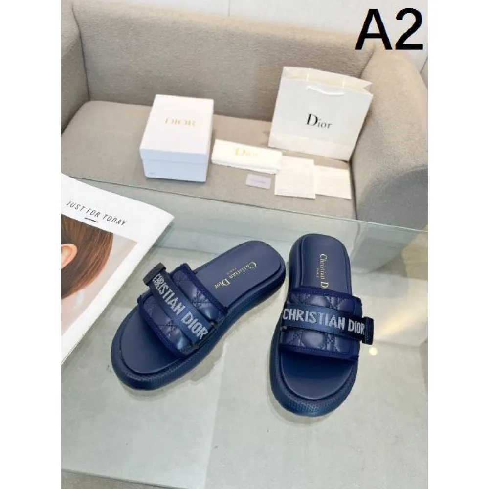 2026 春夏新作も続々登場! DIOR ディオール レディースサンダル 商品画像 2
