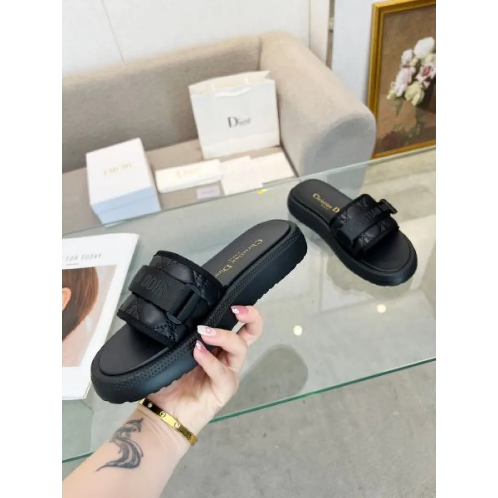 2026 春夏新作も続々登場! DIOR ディオール レディースサンダル 商品画像 6