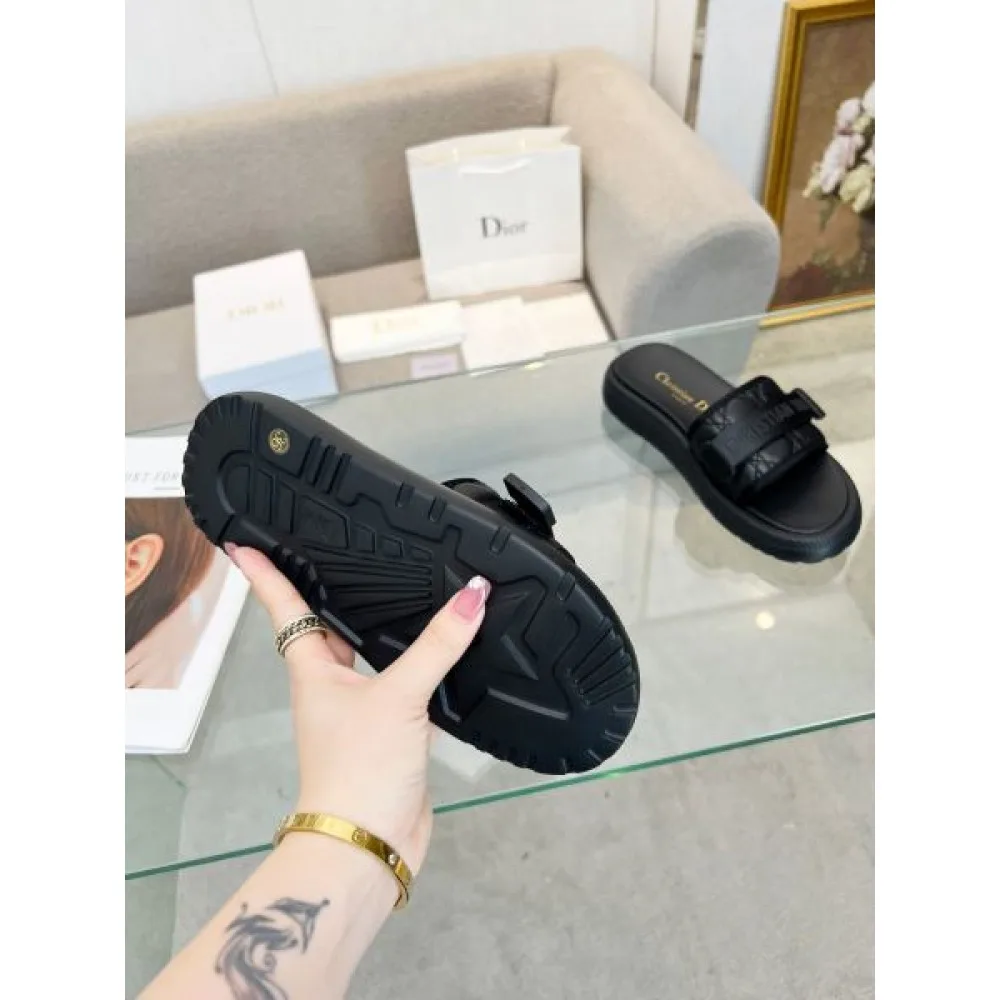 2026 春夏新作も続々登場! DIOR ディオール レディースサンダル 商品画像 9