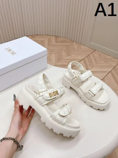 2026 緊急セールで驚き価格 DIOR ディオール レディースサンダル 商品画像 10