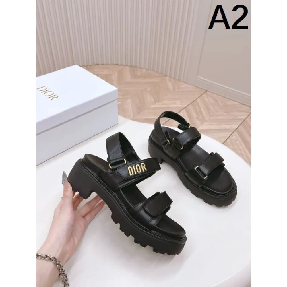 2026 春夏入荷大人気モデル DIOR ディオール レディースサンダル 商品画像 2