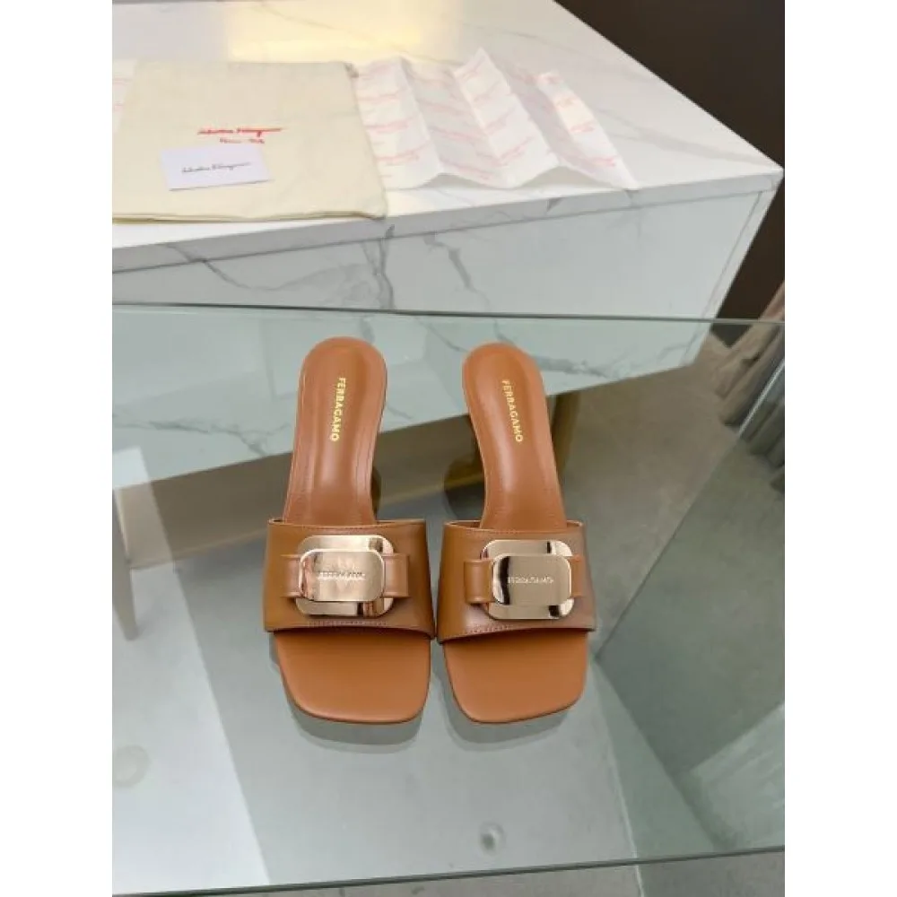 2026 今季人気 FERRAGAMO サルヴァトーレ フェラガモ レディーススリッパ 商品画像 7