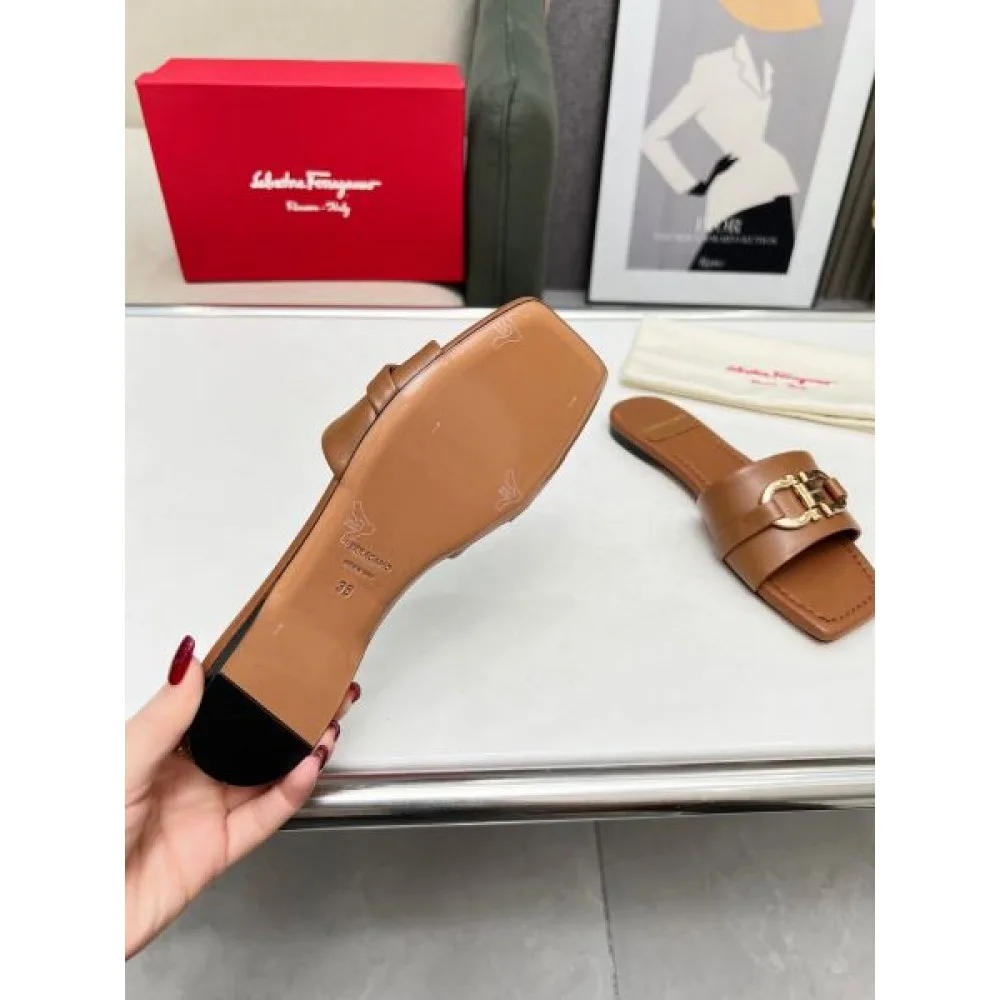 2026 春夏新作 FERRAGAMO サルヴァトーレ フェラガモ レディーススリッパ 商品画像 9
