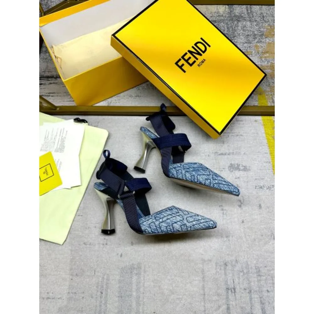 2026 春夏季超人気手元在庫あり FENDI フェンデイ レディースサンダル 商品画像 6
