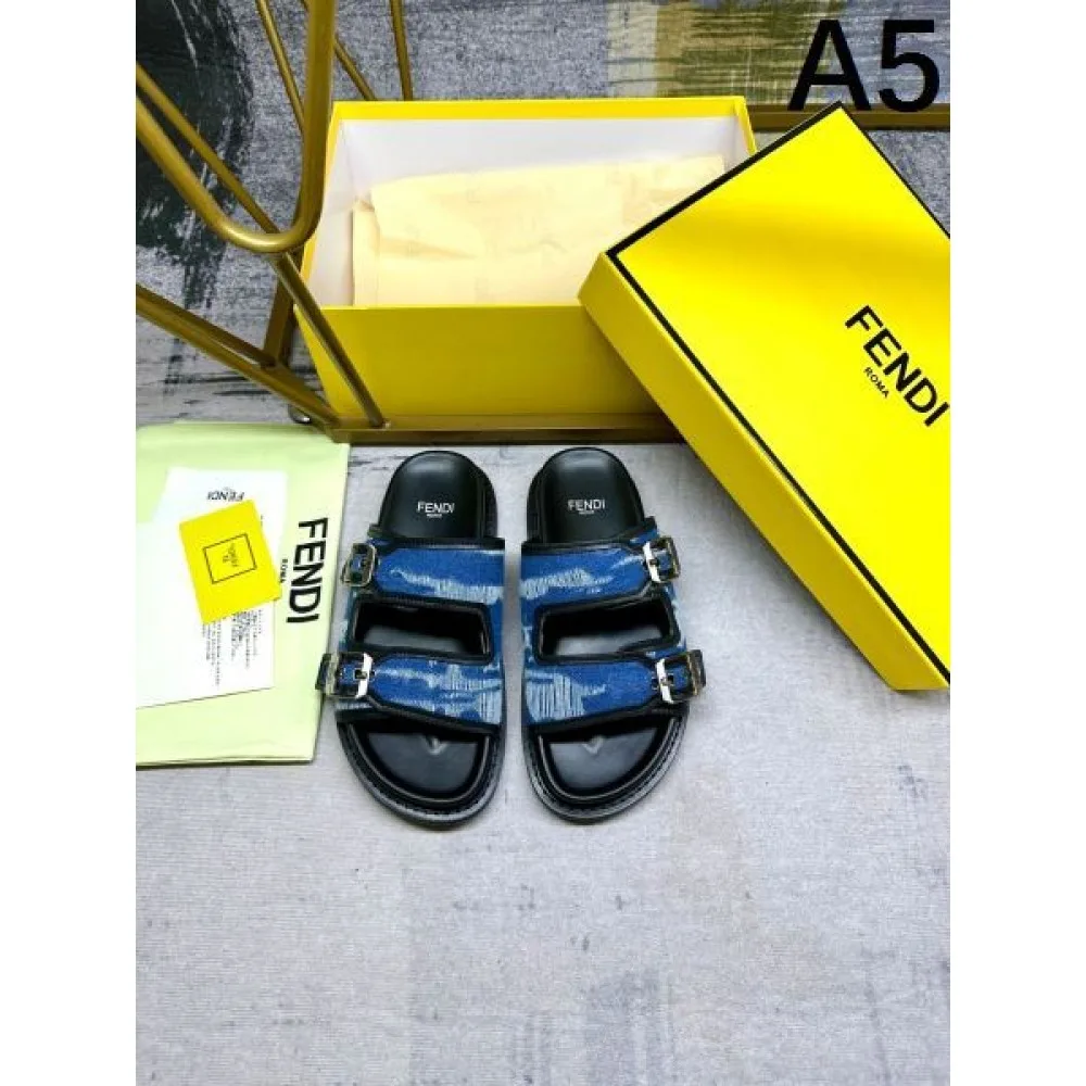 2026 上品カジュアルな雰囲気に FENDI フェンデイ レディーススリッパ 商品画像 5