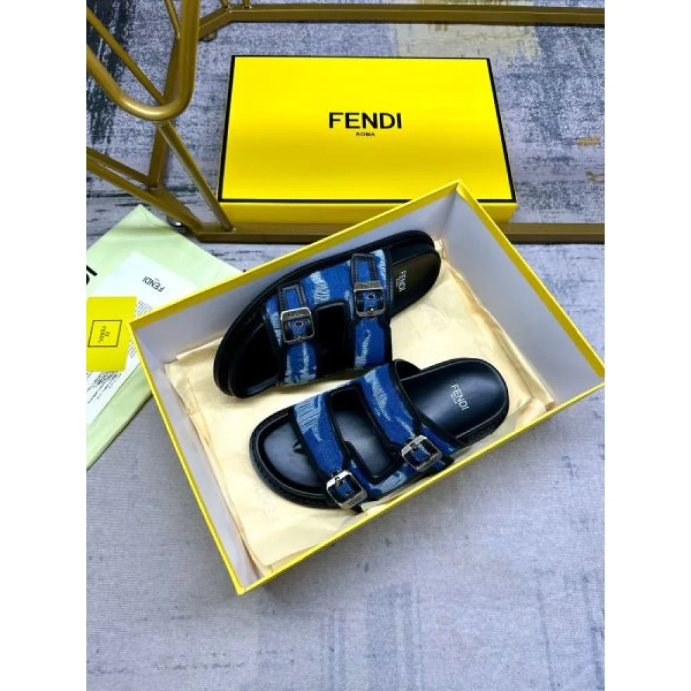 2026 上品カジュアルな雰囲気に FENDI フェンデイ レディーススリッパ 商品画像 7