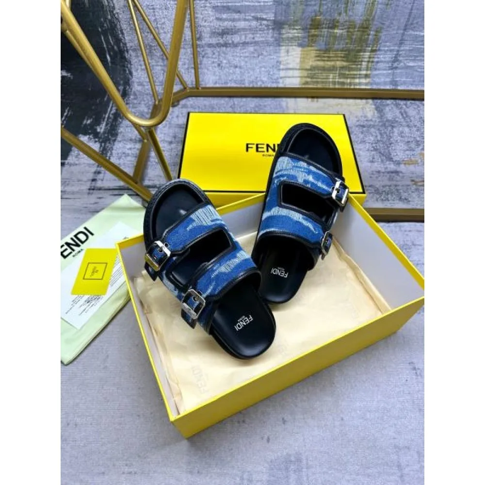 2026 上品カジュアルな雰囲気に FENDI フェンデイ レディーススリッパ 商品画像 9