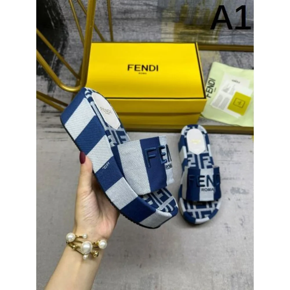 2026 新作夏の優秀アイテム FENDI フェンデイ レディースサンダル 商品画像 1