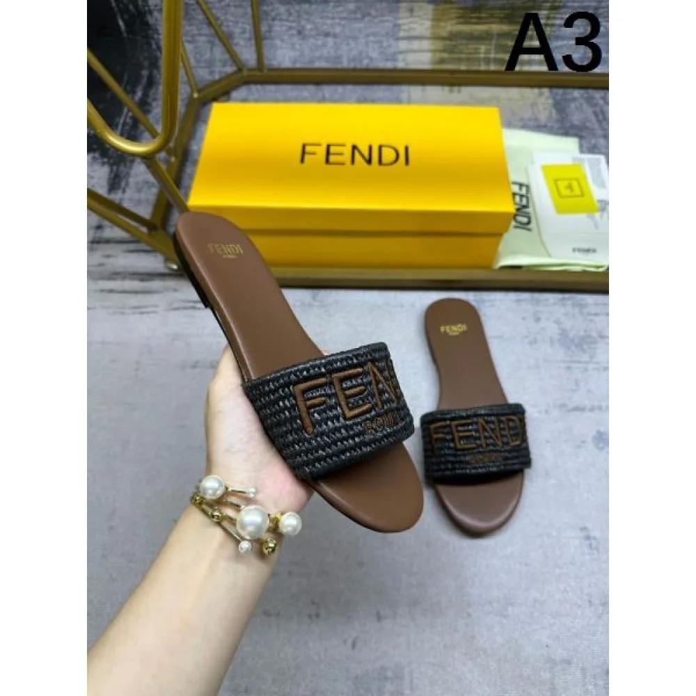 2026 雑誌掲載新作春夏入荷 FENDI フェンデイ レディースサンダル 商品画像 3