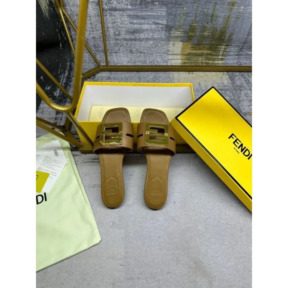 2026 新作セール価格でゲット FENDI フェンデイ レディースサンダル 商品画像 8