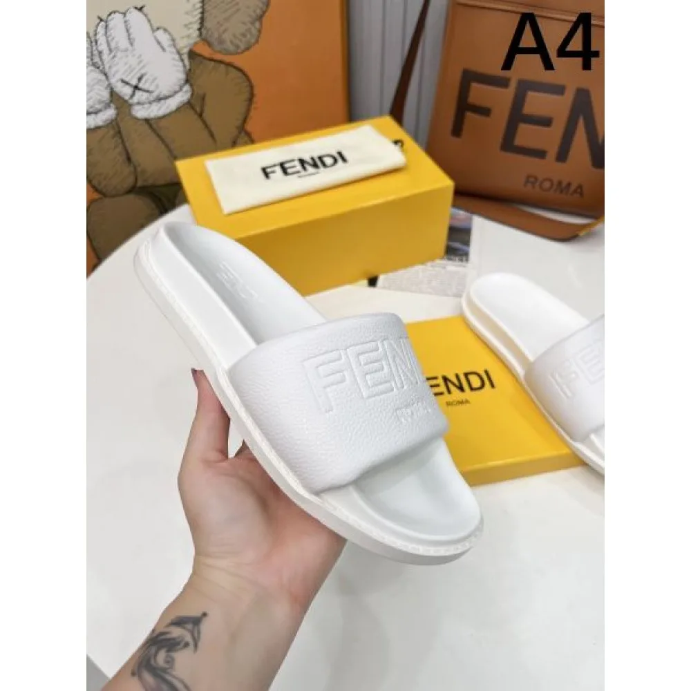 2026 一目惚れ必至夏季セール FENDI フェンデイ レディースサンダル 商品画像 4