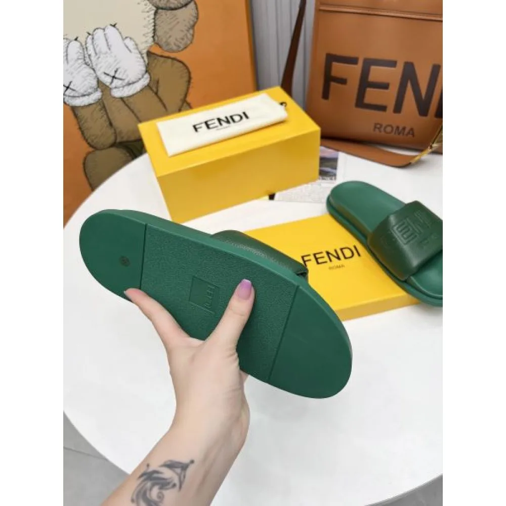 2026 一目惚れ必至夏季セール FENDI フェンデイ レディースサンダル 商品画像 9