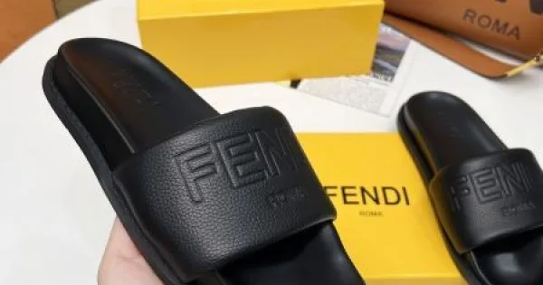 2026 一目惚れ必至夏季セール FENDI フェンデイ レディースサンダル 商品画像 11